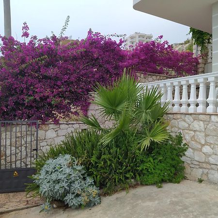 Villa Alimema Sarandë Buitenkant foto