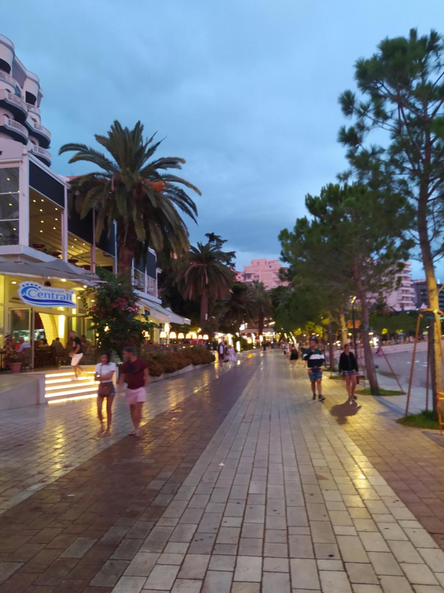 Villa Alimema Sarandë Buitenkant foto