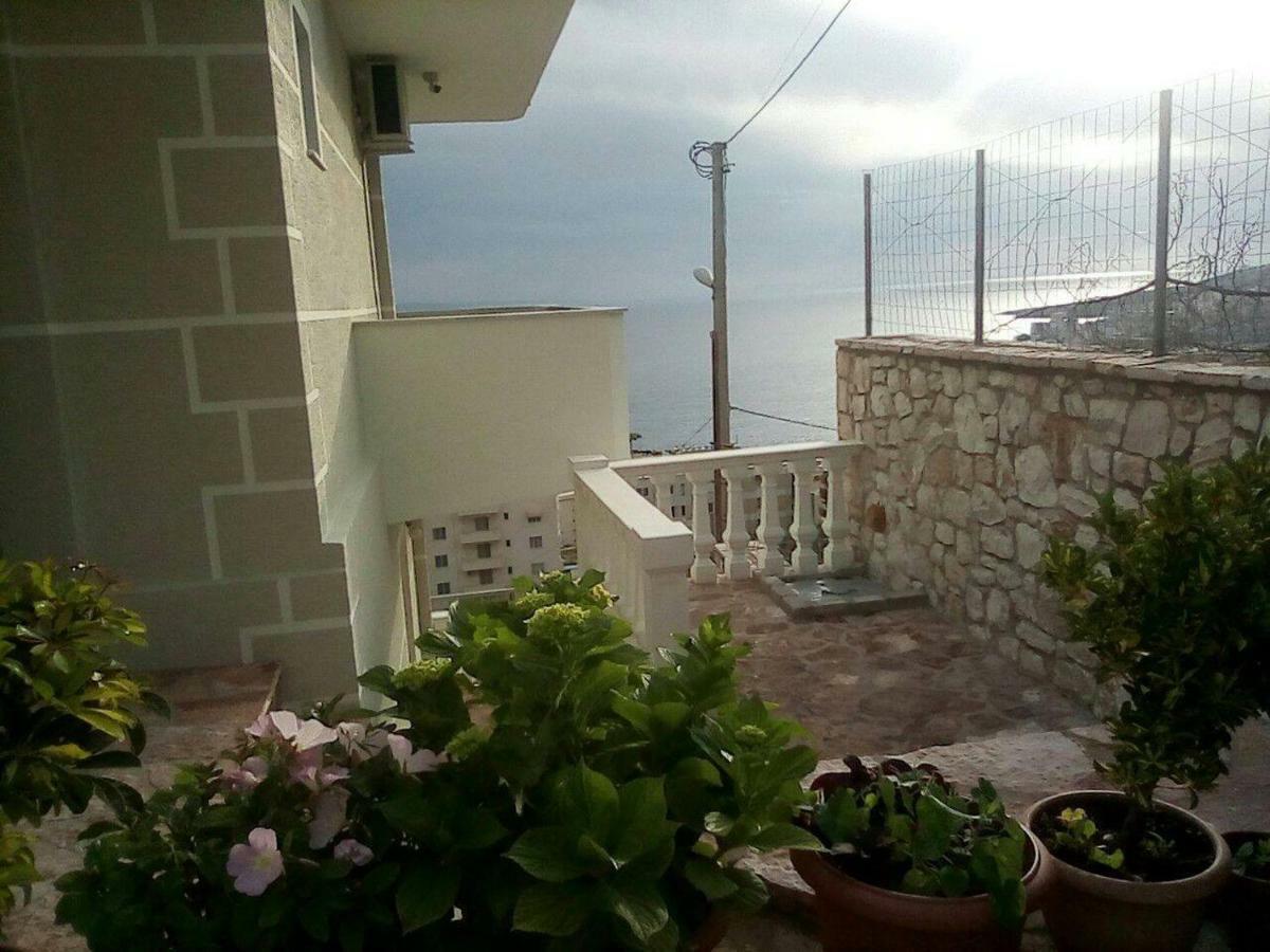 Villa Alimema Sarandë Buitenkant foto